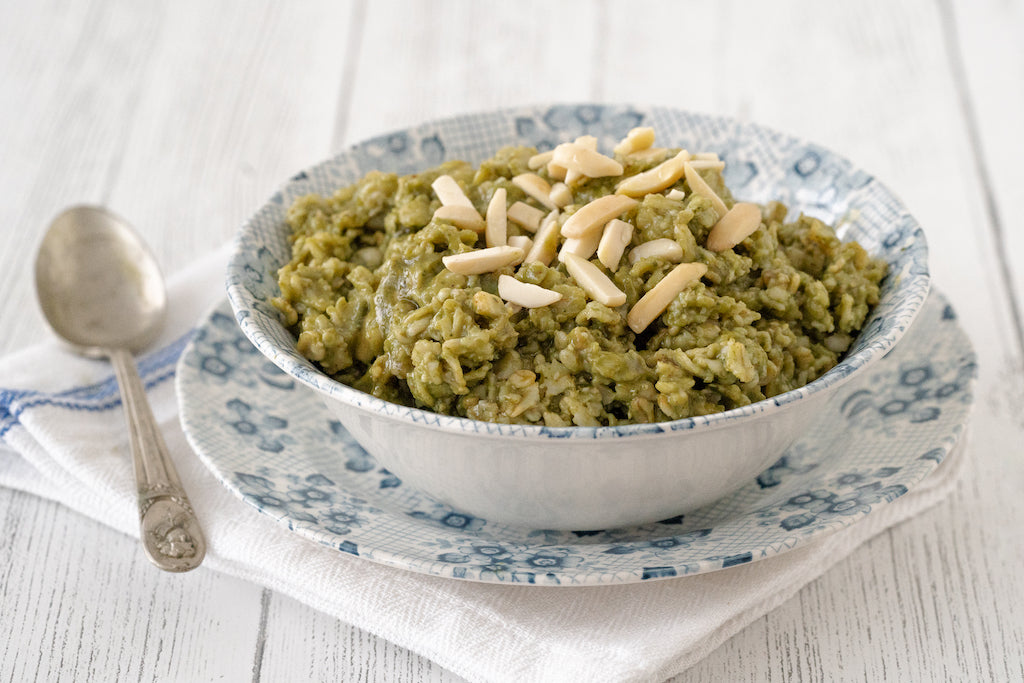 Paromi Matcha Oatmeal Video